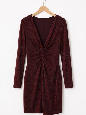 Chic Burgundy Long-Sleeve Dress